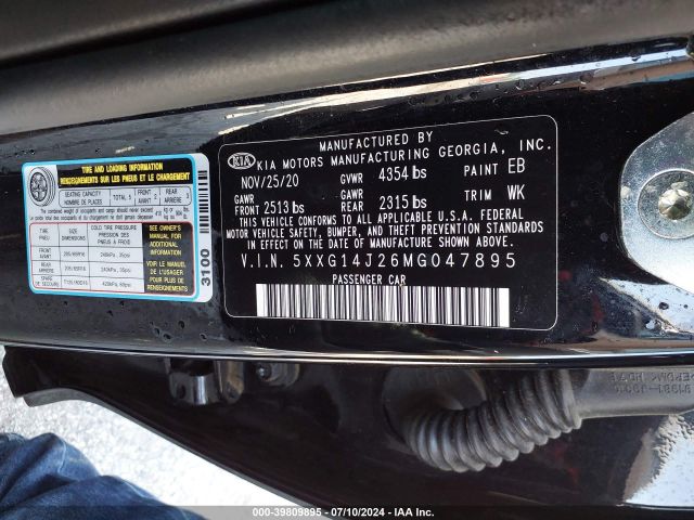 5XXG14J26MG047895 KIA K5 LXS