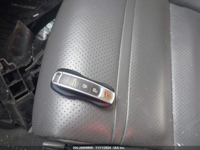 WP1AA2AY5KDA15119 Porsche Cayenne