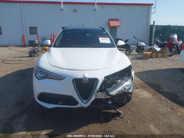 ZASPAKBN9K7C29813 Alfa Romeo Stelvio Ti Sport Awd