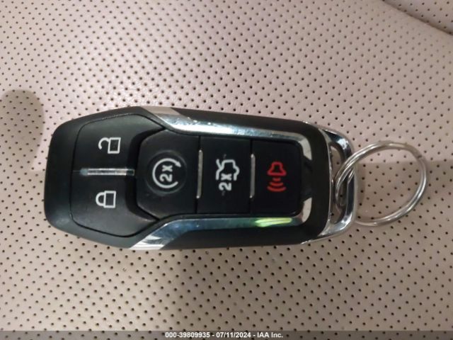 2LMTJ8LR2GBL88117 Lincoln Mkx Reserve