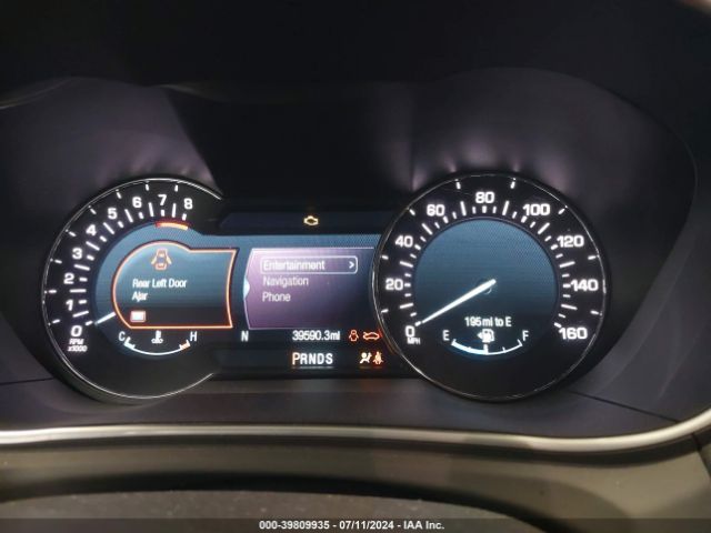 2LMTJ8LR2GBL88117 Lincoln Mkx Reserve
