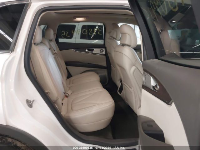 2LMTJ8LR2GBL88117 Lincoln Mkx Reserve