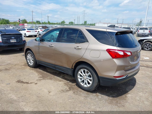 Chevrolet EQUINOX LT 2018 2GNAXSEV4J6327887 Image 3