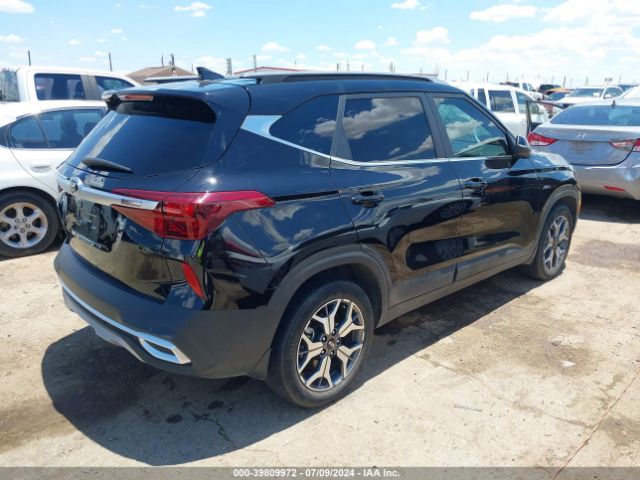 KNDERCAA5M7226715 KIA SELTOS EX