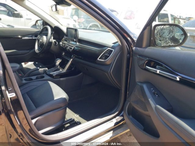 KNDERCAA5M7226715 KIA SELTOS EX
