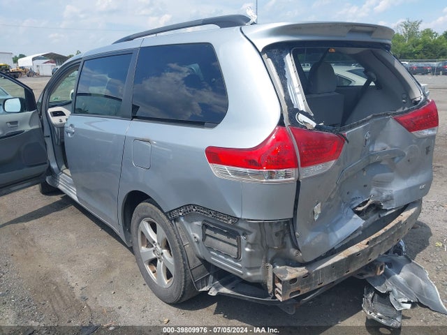 Toyota Sienna Le V6 8 Passenger 2014 5TDKK3DC2ES508807 Image 12
