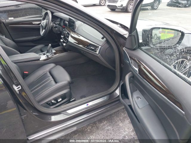 WBAJE5C55JG918763 BMW 540I