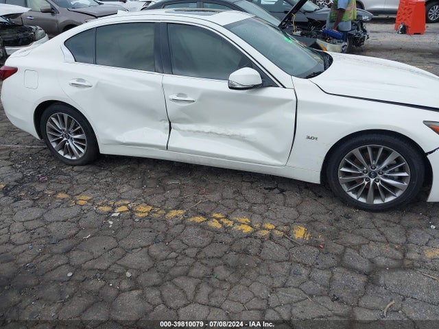 JN1EV7AP0JM360085 Infiniti Q50 3.0t Luxe