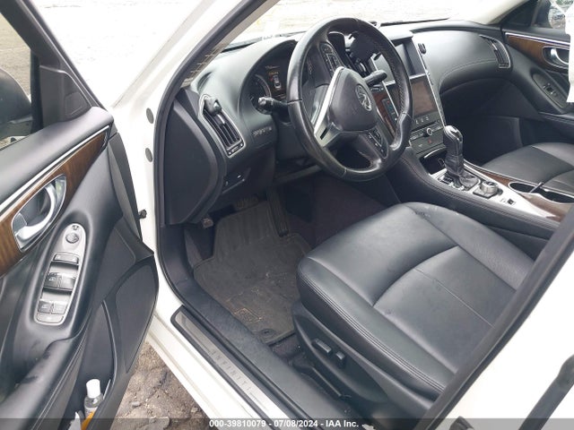 JN1EV7AP0JM360085 Infiniti Q50 3.0t Luxe