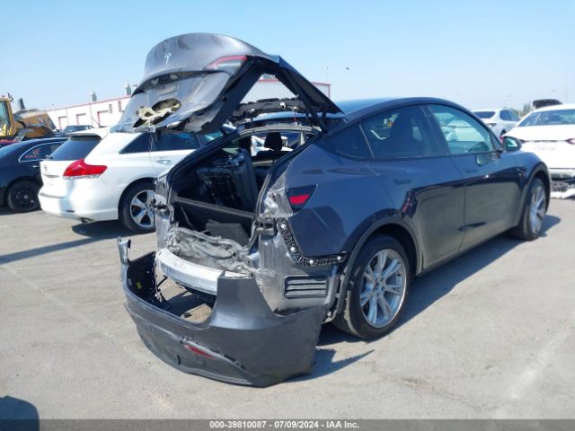 7SAYGAEE6NF489671 Tesla Model Y Long Range Dual Motor All-wheel Drive