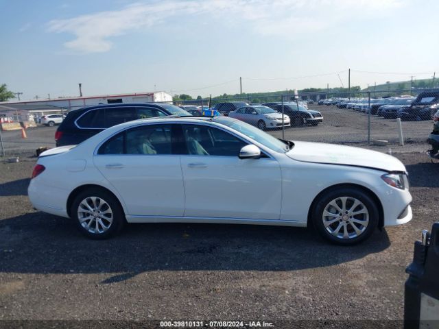 WDDZF4KB0HA089687 Mercedes-Benz E 300 4matic