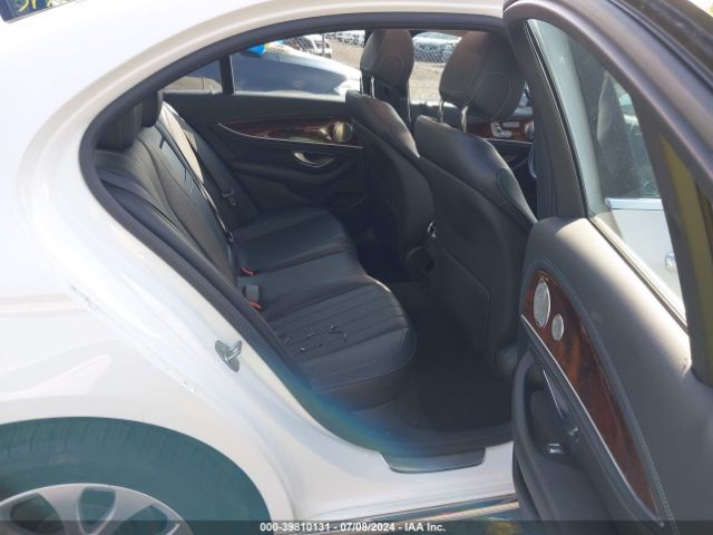 WDDZF4KB0HA089687 Mercedes-Benz E 300 4matic