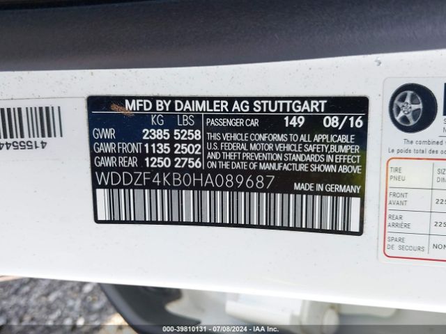 WDDZF4KB0HA089687 Mercedes-Benz E 300 4matic