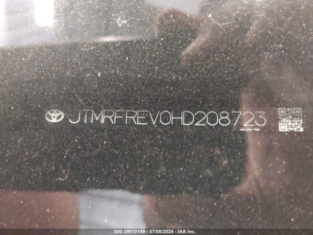 Toyota Rav4 Xle 2017 JTMRFREV0HD208723 Image 9