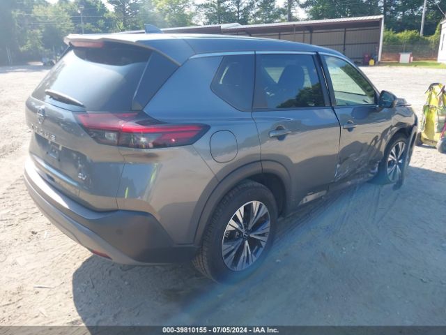 5N1BT3BA6NC690345 Nissan Rogue Sv Fwd