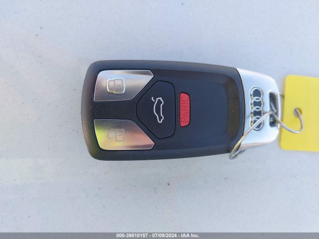 WAUTNAF58JA022294 Audi A5 2.0t Premium