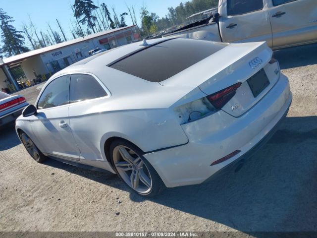 WAUTNAF58JA022294 Audi A5 2.0t Premium