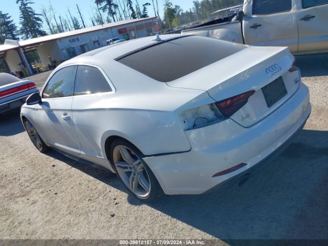 WAUTNAF58JA022294 Audi A5 2.0t Premium