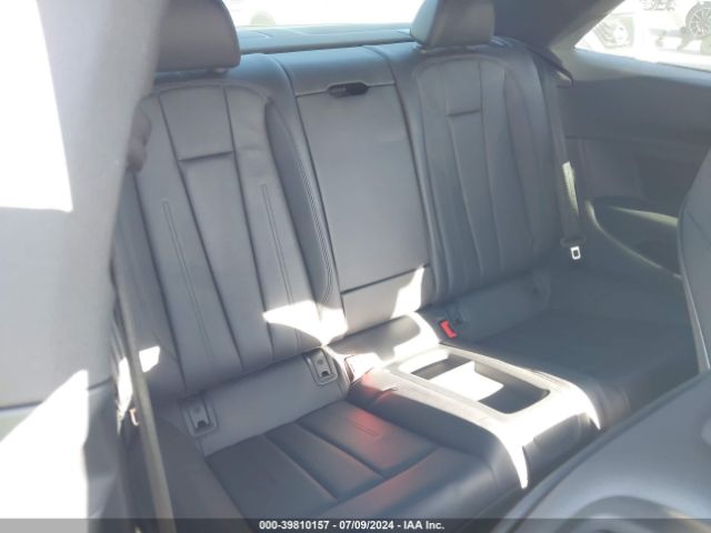 WAUTNAF58JA022294 Audi A5 2.0t Premium