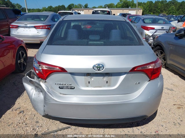 Toyota COROLLA LE 2018 5YFBURHE7JP851365 Image 16