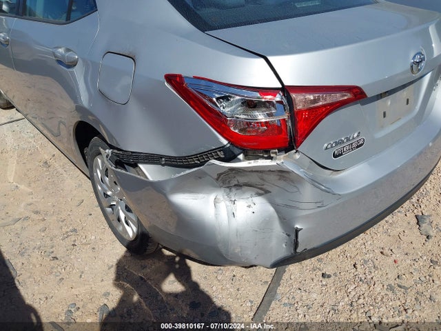 Toyota COROLLA LE 2018 5YFBURHE7JP851365 Image 6