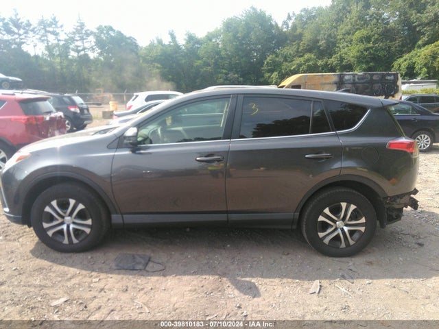 Toyota RAV4 LE 2018 JTMBFREV4JJ236419 Image 14