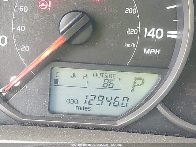 Toyota RAV4 LE 2016 JTMBFREV0GJ064124 Image 15