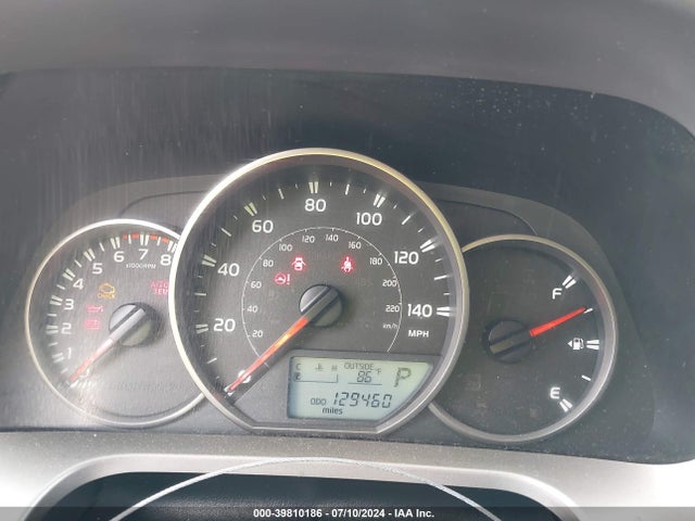 Toyota RAV4 LE 2016 JTMBFREV0GJ064124 Image 7