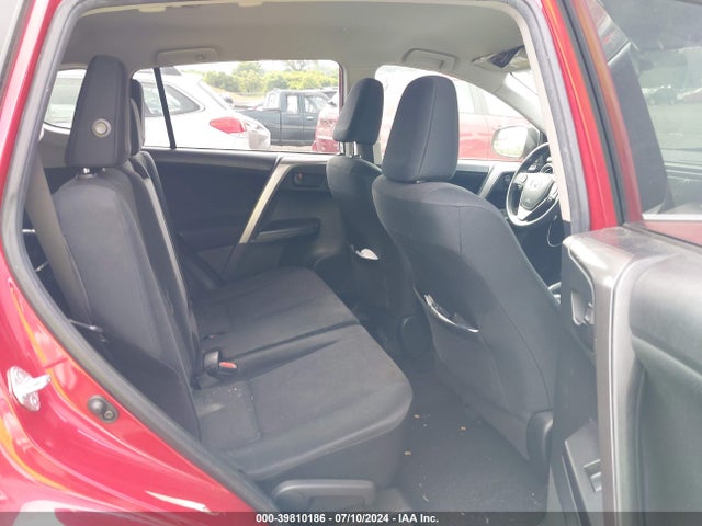 Toyota RAV4 LE 2016 JTMBFREV0GJ064124 Image 8