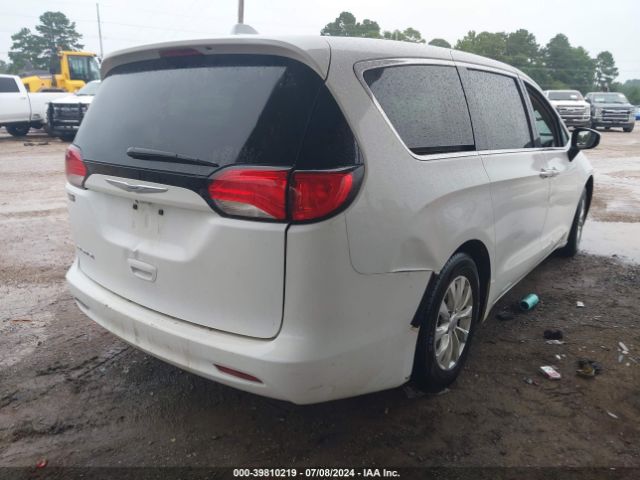 2C4RC1DG9HR668036 Chrysler Pacifica Touring