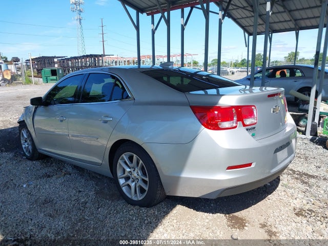 Chevrolet MALIBU 1LT 2015 1G11C5SL3FF354450 Image 3