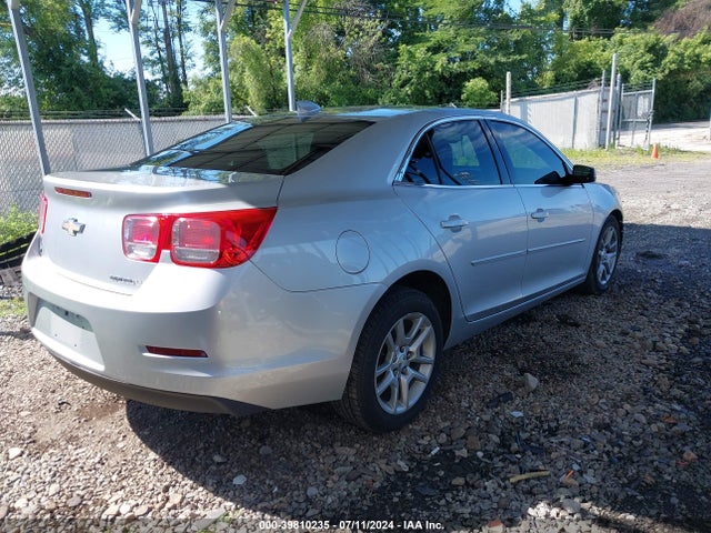 Chevrolet MALIBU 1LT 2015 1G11C5SL3FF354450 Image 4