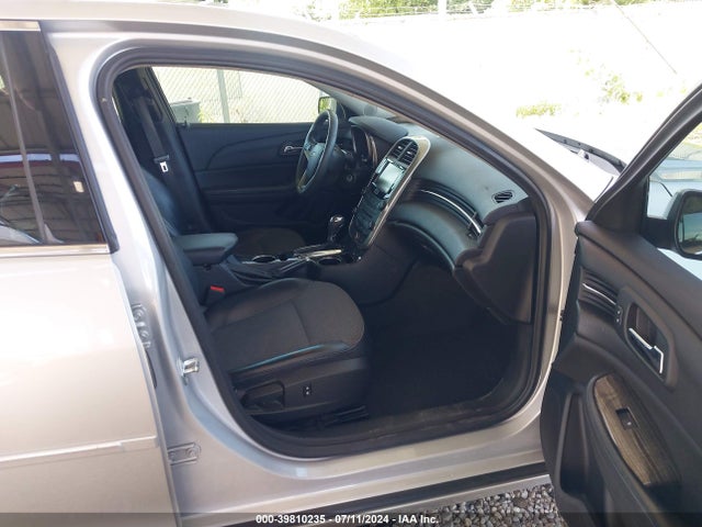 Chevrolet MALIBU 1LT 2015 1G11C5SL3FF354450 Image 5