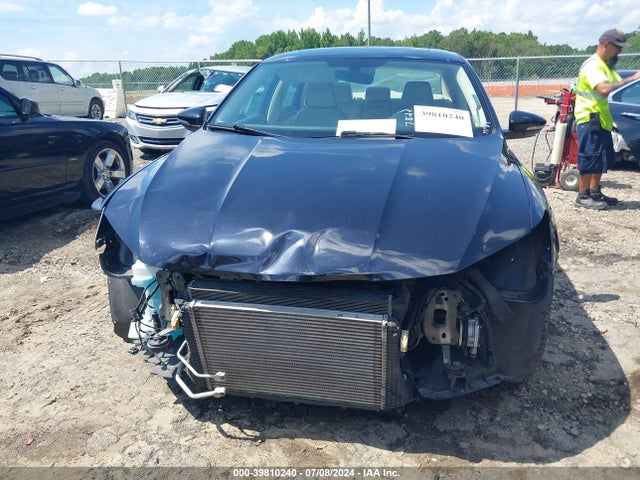 1VWGT7A3XHC012199 Volkswagen Passat 1.8t Se