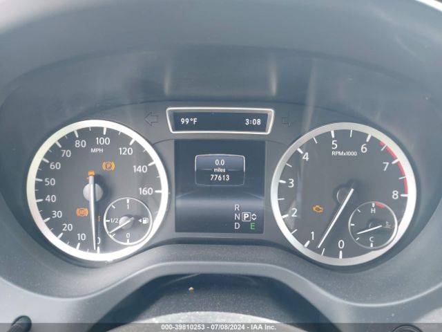 SJKCH5CR5HA035312 Infiniti Qx30 Premium
