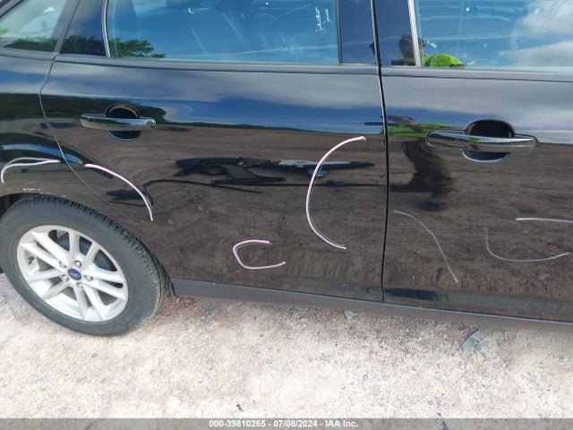 Ford FOCUS SE 2017 1FADP3F26HL237695 Image 15