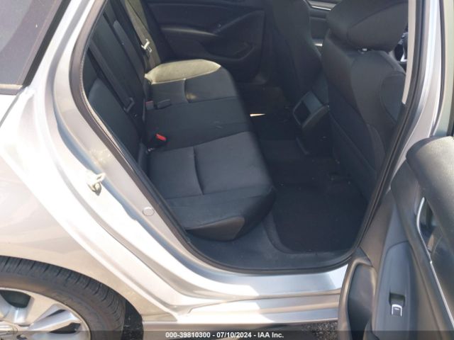 1HGCV1F15KA166985 Honda ACCORD LX