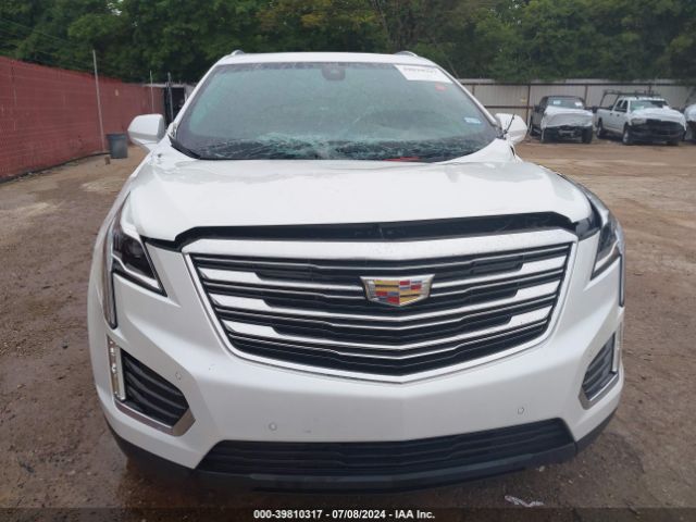 1GYKNCRS8HZ214025 Cadillac Xt5 Premium Luxury