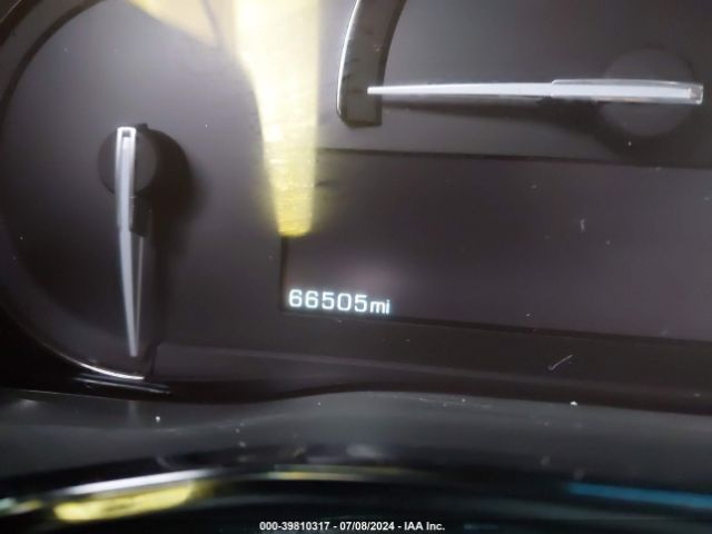 1GYKNCRS8HZ214025 Cadillac Xt5 Premium Luxury