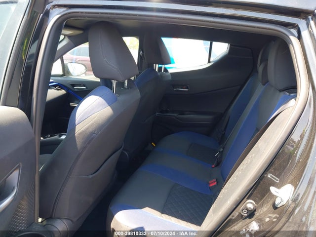 Toyota C-HR XLE 2021 NMTKHMBX1MR131698 Image 8