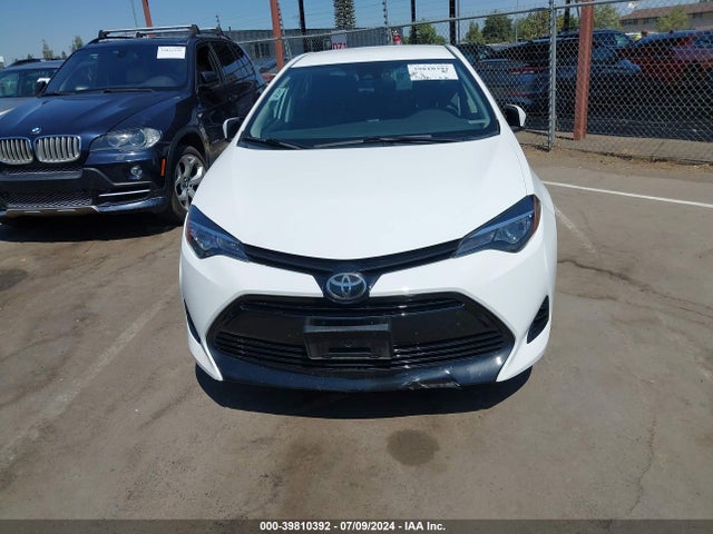 Toyota COROLLA LE 2018 2T1BURHE0JC043987 Image 12