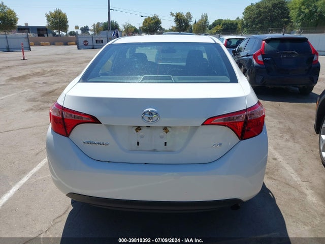 Toyota COROLLA LE 2018 2T1BURHE0JC043987 Image 16