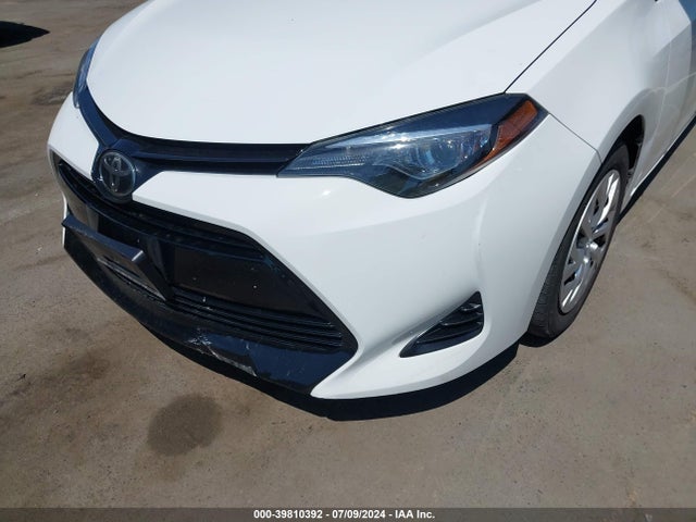 Toyota COROLLA LE 2018 2T1BURHE0JC043987 Image 6