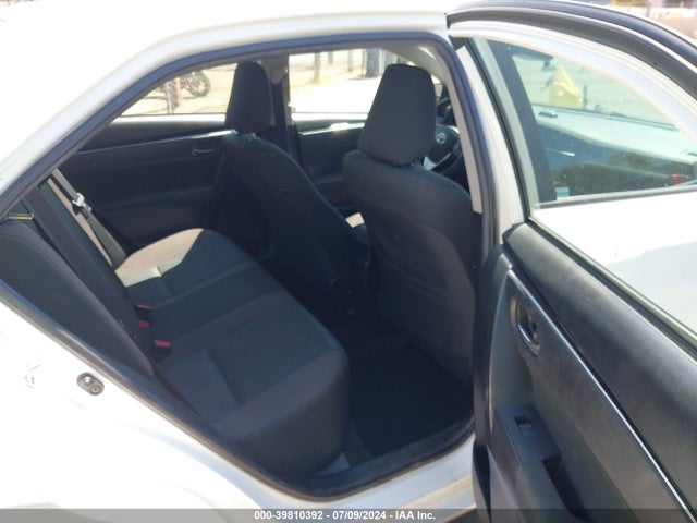 Toyota COROLLA LE 2018 2T1BURHE0JC043987 Image 8