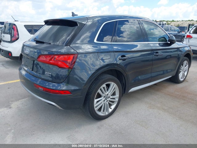 Audi Q5 2.0t Tech Premium 2018 WA1BNAFY0J2199158 Image 4