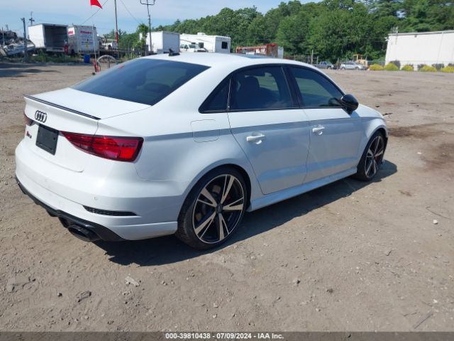 2019 AUDI RS 3 WUABWGFF9KA900164 Photo 3