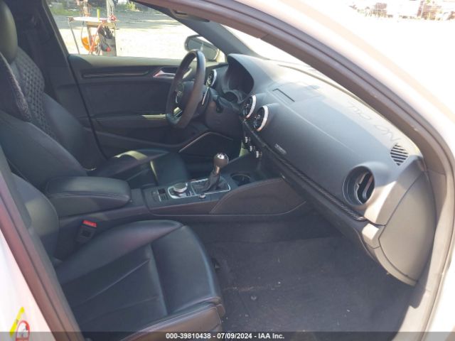 2019 AUDI RS 3 WUABWGFF9KA900164 Photo 4
