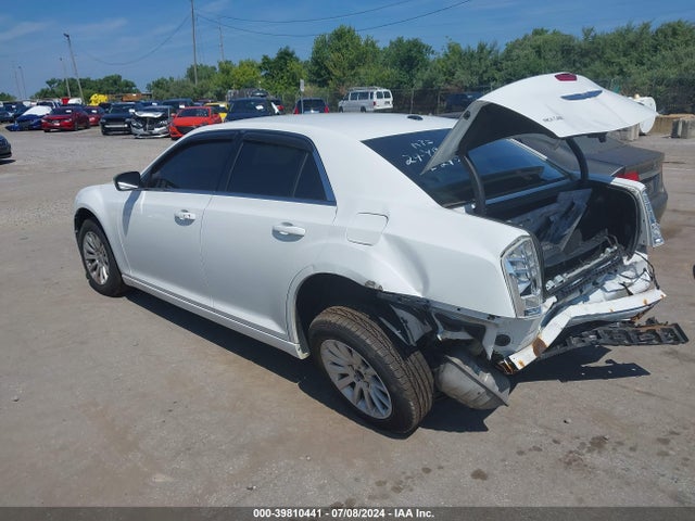 Chrysler 300 2014 2C3CCAAG1EH289239 Image 3