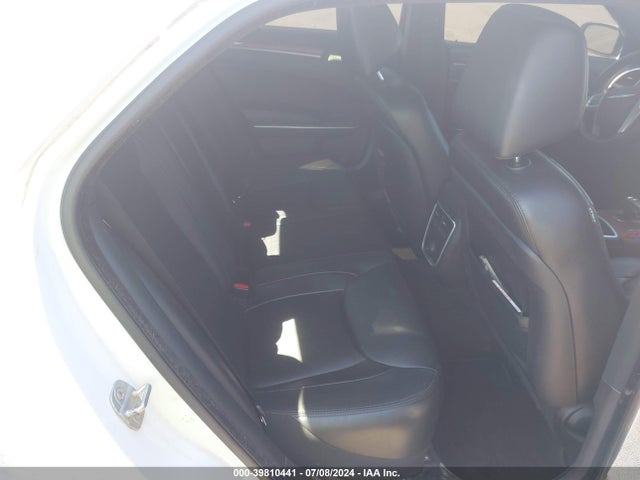 2C3CCAAG1EH289239 Chrysler 300