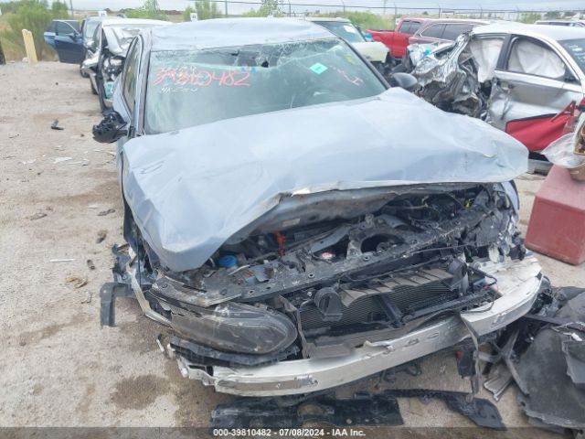 1HGCV3F23NA000604 Honda Accord Hybrid Sport